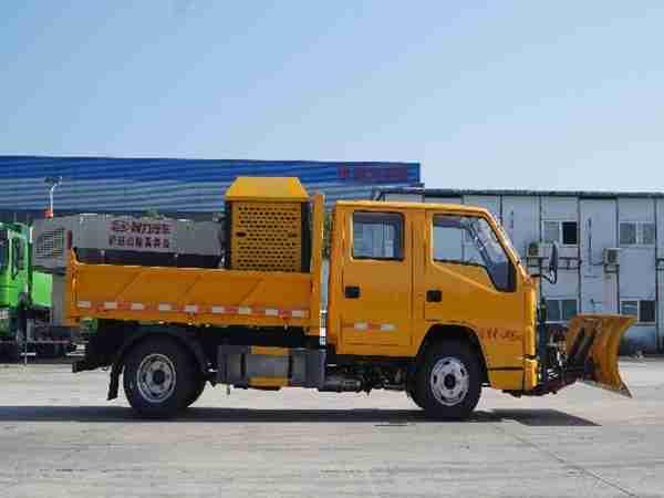 ����˫�ų�ѩ��